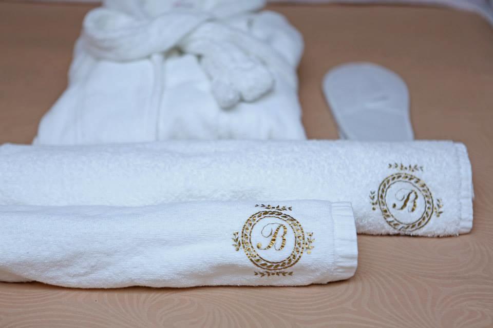 Bagrati 1003 Hotel Кутаиси Екстериор снимка